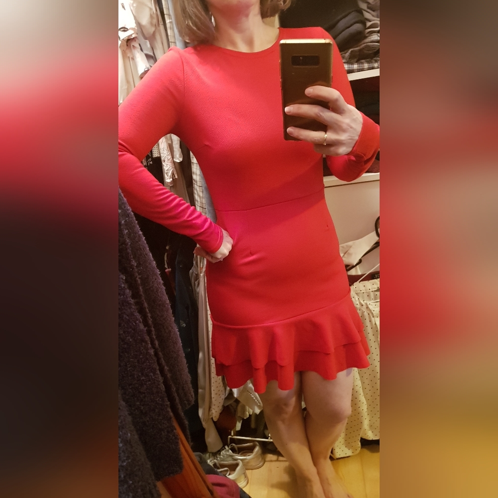 Red Boohoo ruffle hem dress NWT - Picture 6 of 7